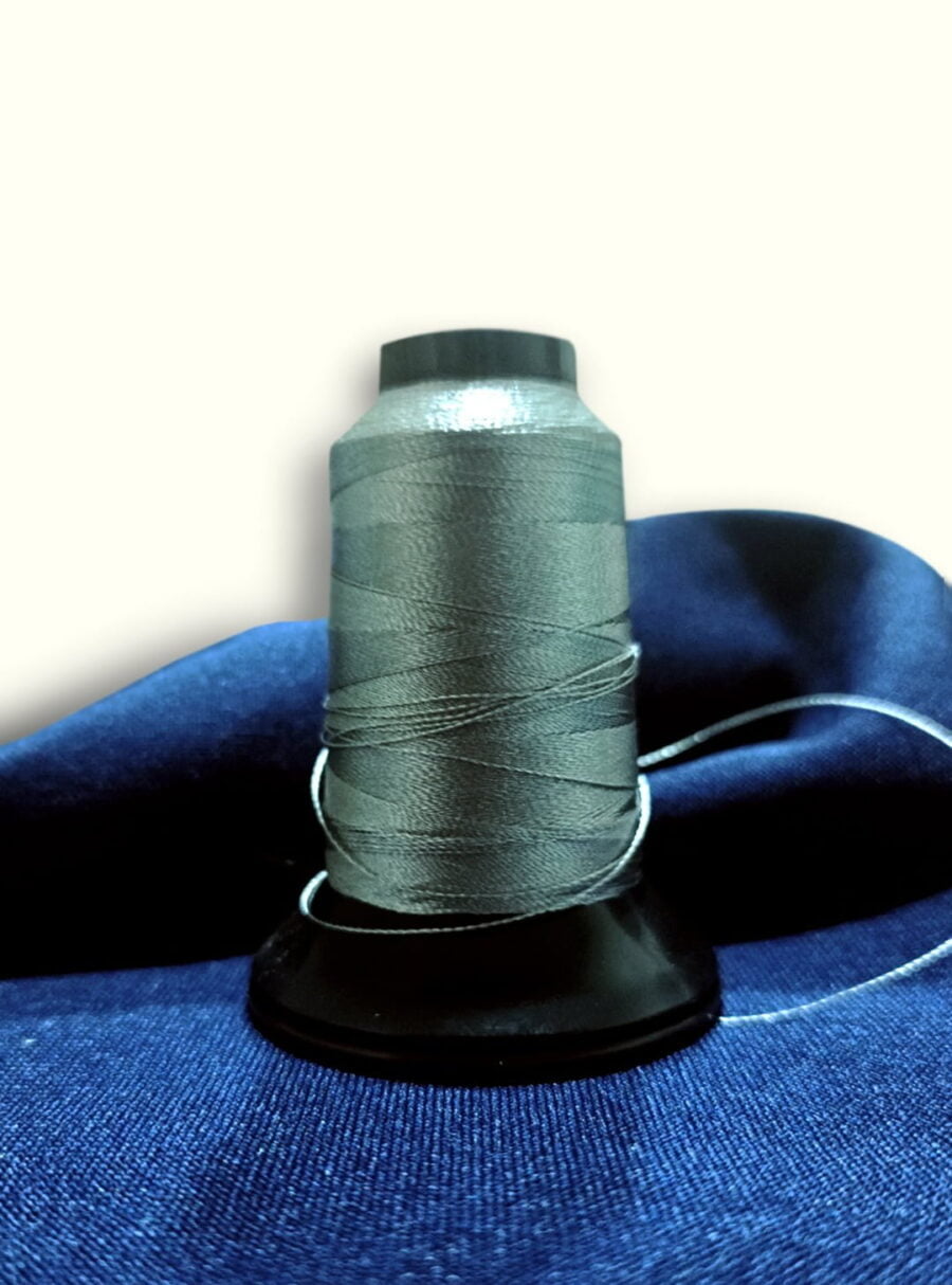 RE Embroidery Playsuit | RE刺繡交叉V領連身褲