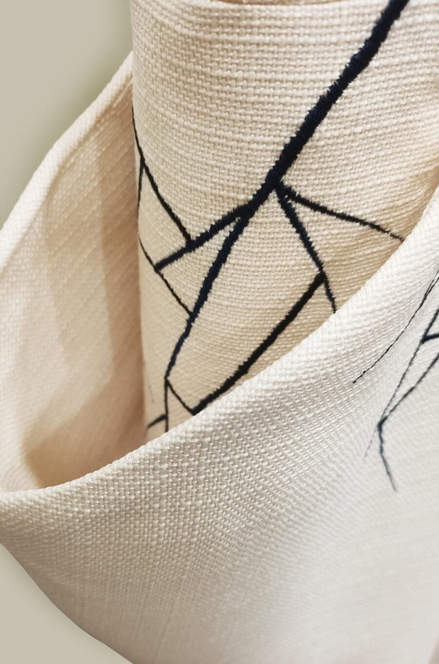 RE Embroidery Jumpsuit | RE刺繡連身七分褲