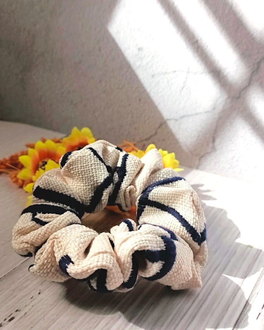 photo_18_2024-05-28_04-10-51-Photoroom Navy Blue Embroidered Cream Scrunchie