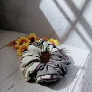 Embroidery Scrunchy | 刺繡髮圈