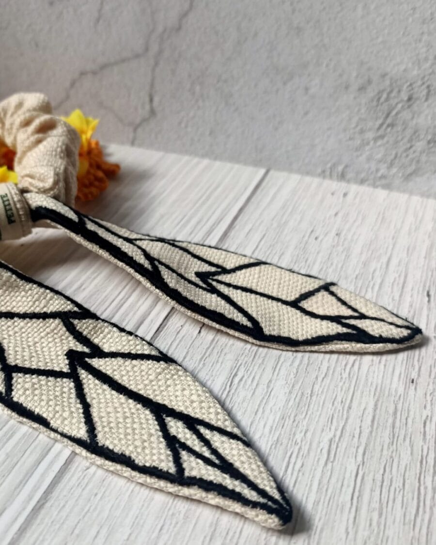 Scrunchie with Embroidery Tail by RE-:Petite