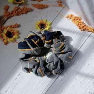 Dual Colours Embroidery Scrunchy | 雙色刺繡髮圈