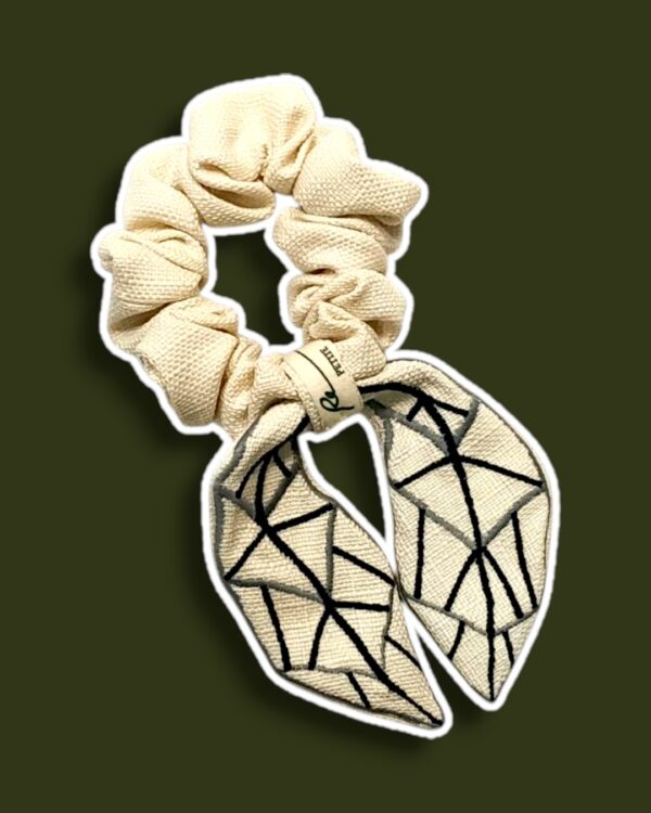 Scrunchie with Embroidery Tail